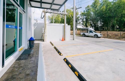 Chiang Rai Hotel | วัน บัดเจท เชียงราย ซอยสวรรค์ One Budget Hotel Chiangrai Soi Sawan