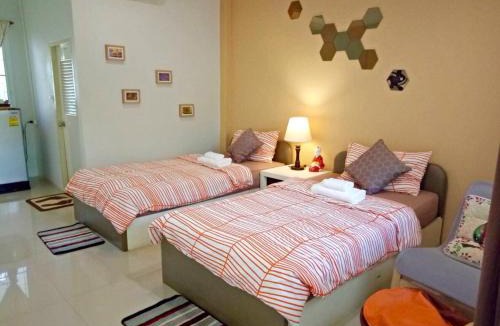 Khanong Phra House | Better Weather Homestay