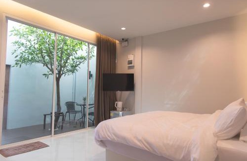 Phraek Sa Mai Hotel | PVILLA