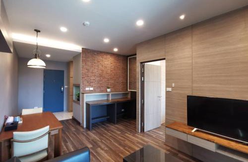 Chonburi Apartment | Premier Luxe Hotel โรงแรมพรีเมียร์ลักซ์