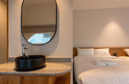 Thanon Phaya Thai Hotel | Boxpackers Pratunam
