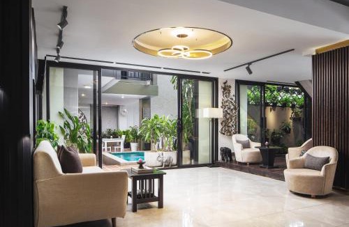 Daun Penh Hotel | King Grand Boutique Hotel