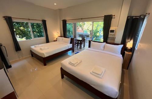 Chumphon Hostel | Naisang Hostel
