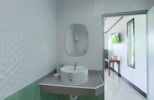 Uthai Thani House | บ้านแม่อุทัยธานี Baanmae Uthaithani