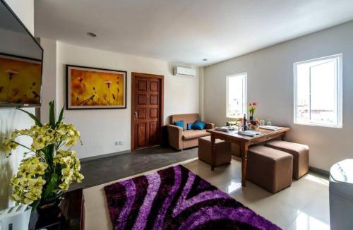 Chamkar Mon Hotel | White Residence Hotel & Apartment