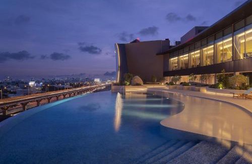 Talat Bang Khen Hotel | Asawin Grand Convention Hotel