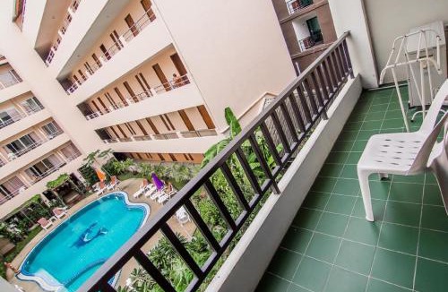 Central Pattaya Hotel | Sutus Court 4
