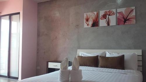Ranong House | Nalin Place