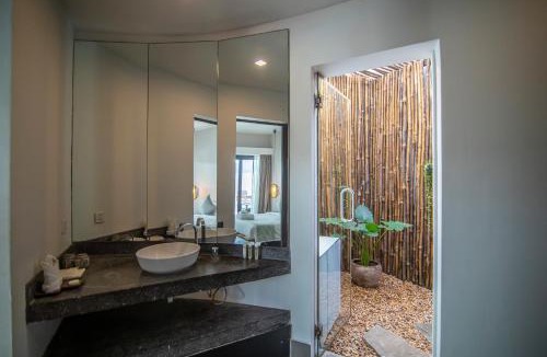 Mittakpheap Hotel | Ren Resort