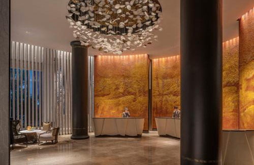Yan Nawa Hotel | Four Seasons Hotel Bangkok at Chao Phraya River