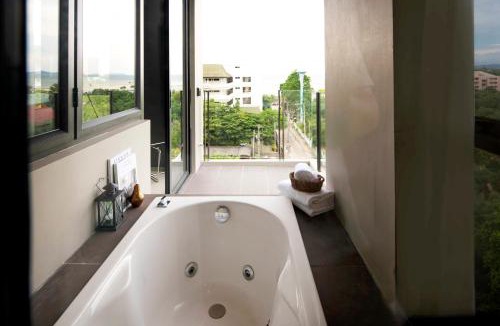 Na Chom Thian Hotel | Seaphere Pattaya Hotel by Elite Suites