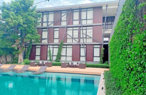 Racha Thewa Hotel | Vismaya Suvarnabhumi Hotel