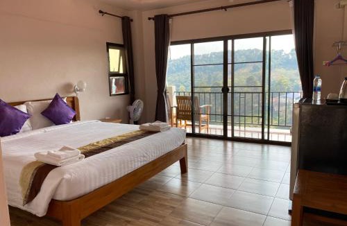 Mae Fa Luang Resort | Thai Tea Garden Home