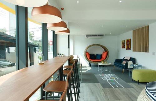 Lat Krabang Hotel | Port Canary Airport Hotel