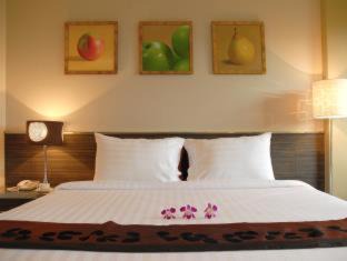 Bang Yi Ruea Hotel | Bangkok Loft Inn