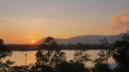 Kampot Resort | Peam Snea Resort