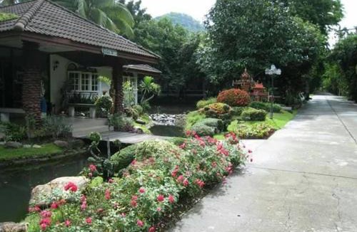 Nakhon Nayok Hotel | จักรดาว เมาท์เท่น วิว (Mountain View)