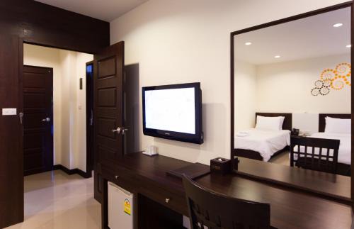 Noen Phra Hotel | Phavina Hotel & Grand Boutique Rayong