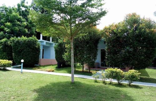 Phongprasan House | AtMyHomeStay Bangsaphan