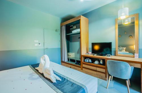 Thep Kasattri Hotel | The Rubber Hotel Phuket