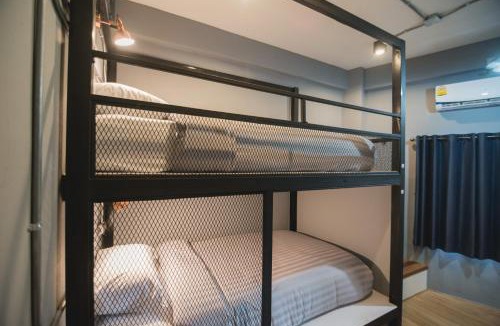 Chanthanimit Hostel | Chernchan Hostel