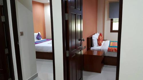 Bangkok Yai Apartment | The Supara