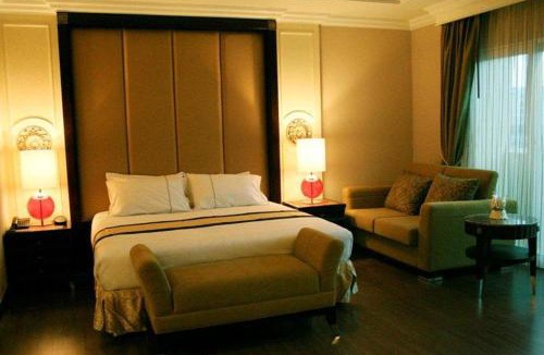 Pattaya Bay Hotel | LK Residence