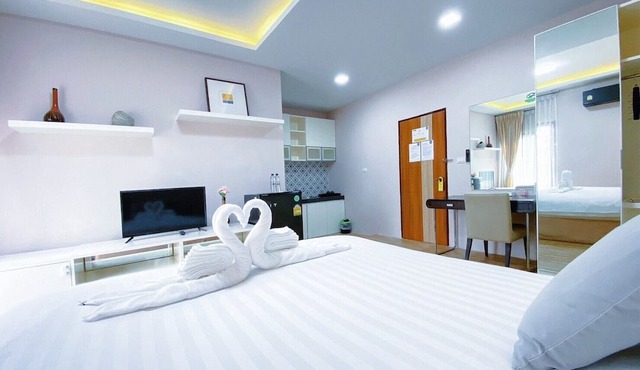 Daddy Dream Hotel and Residence in Ranong