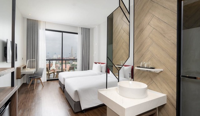 Centara Life Hotel Bangkok Phra Nakhon in Bangkok