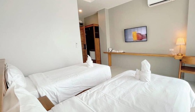 Choe Hotel in Ban Bueng
