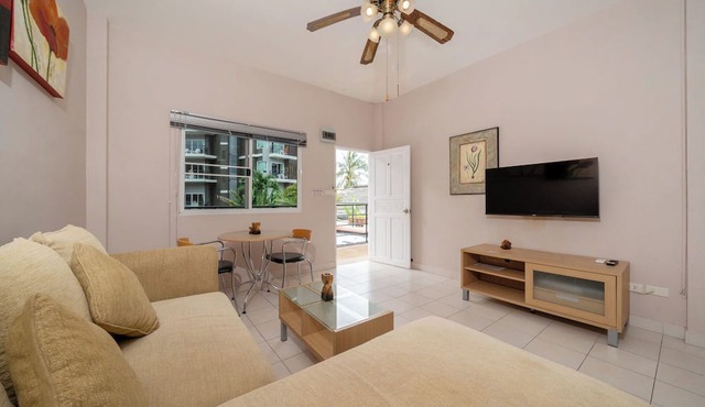 Jungceylon Villa in Patong by Lofty in Patong