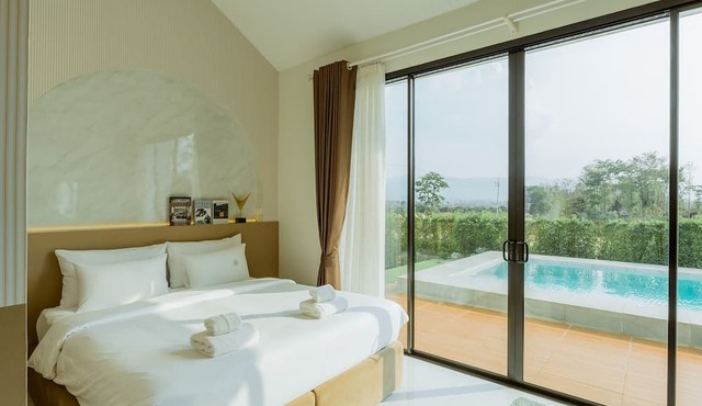 The Everest Pool Villa Khao Yai in Pak Chong