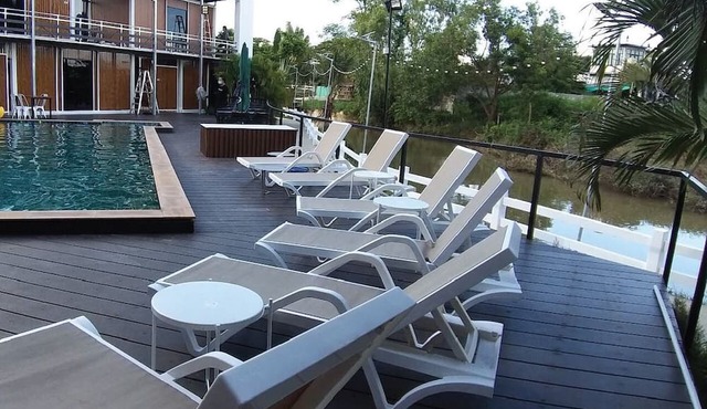 Hi Creek Resort in Si Bun Rueang