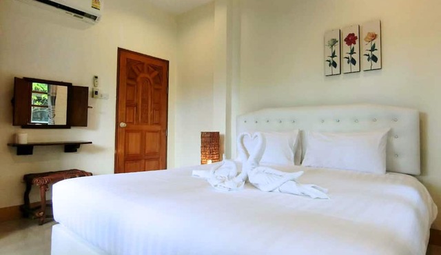 Aura Park Resort in Ban Pong