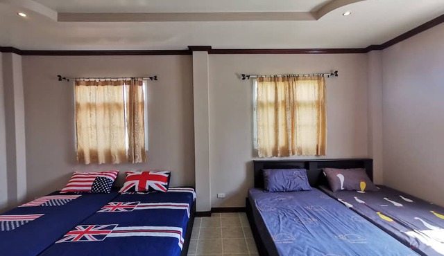 Lek Homestay in Si Racha