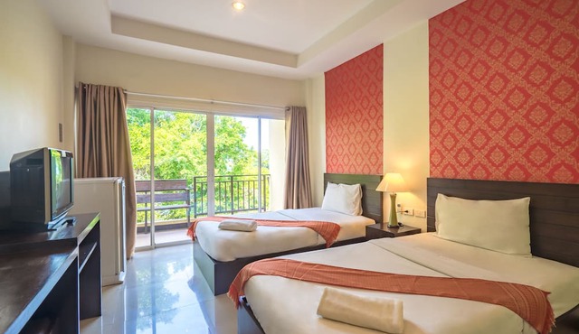 Suphan Lake Hometel in Bangkok
