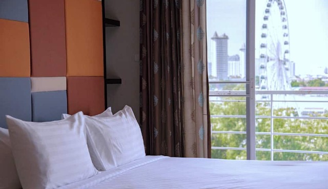 The Sunreno Hotel Bangkok in Bangkok