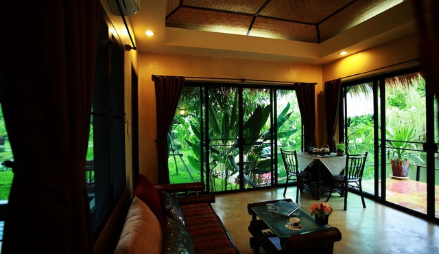IngNatee Resort in Chiang Rak Yai