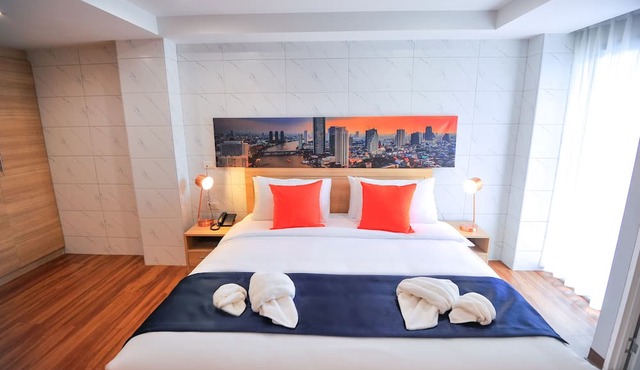 7 Days Premium Hotel at Icon Siam Station in Bangkok