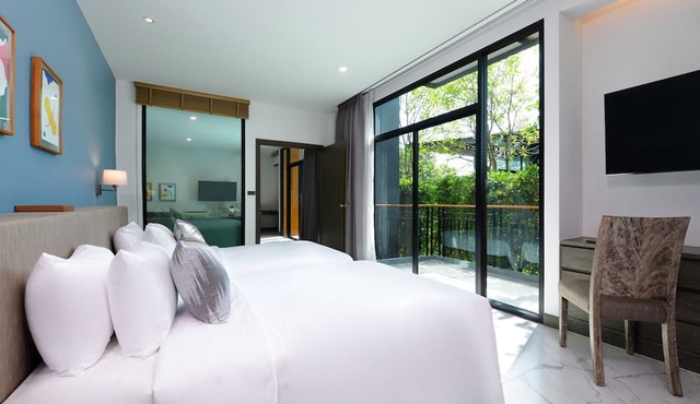 Grand Sappaya Hotel by Lotus Valley Golf in Bang Nam Prieo