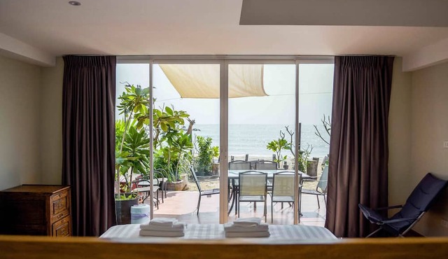 Seaman Resort in Ban Laem