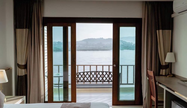 Siam Triangle Hotel in Chiang Saen