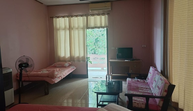 Mhontong Homestay in Ao Luek