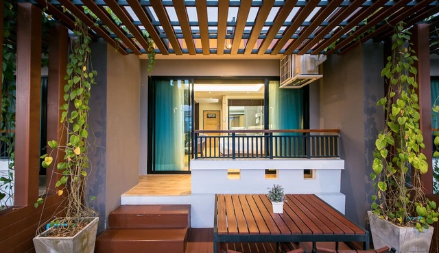 Nadee 10 Resort & Hotel in Khon Kaen