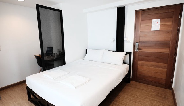 Wayha Hostel Don Mueang Airport in Bangkok