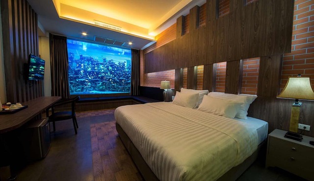 V20boutique Jacuzzi Hotel in Bangkok
