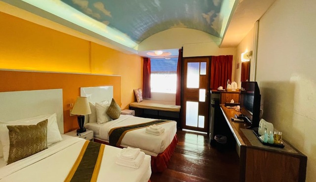 Baan Rim Kwai Paerimnam Resort in Sai Yok