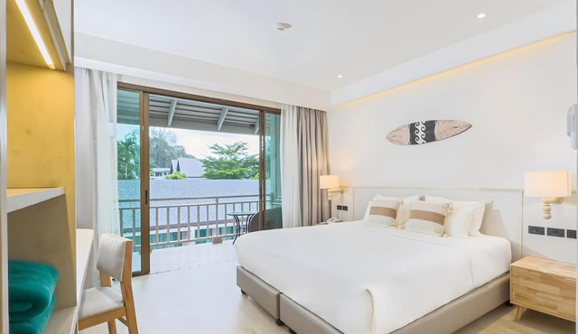 Khaolak Emerald Beach Resort and Spa in Thai Mueang