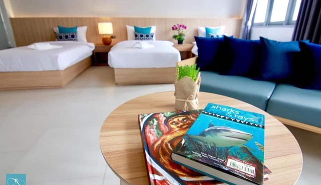 Rajthani Hotel in Surat Thani
