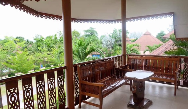 Ruen Sam Ran Resort in Suan Phueng